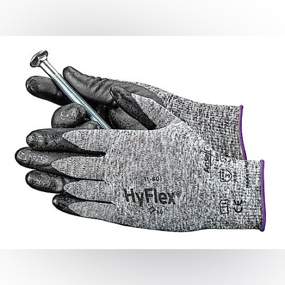 Brand new Ansell HyFlex® Foam Nitrile Coated Gloves - Gray/Black, size 6 - Picture 1 of 2